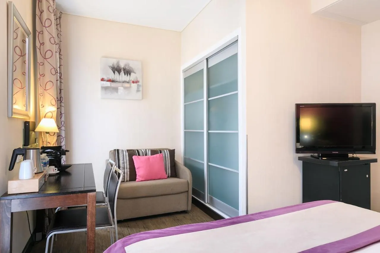 Hotel Florence Nice 3*,  France